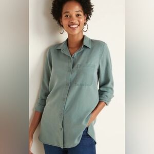 Old Navy Olive Green Button Down Shirt Tencel Chambray Style Long Sleeves EUC